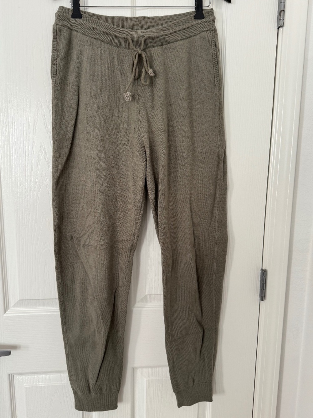 NAADAM - khaki green cotton cashmere joggers - M
